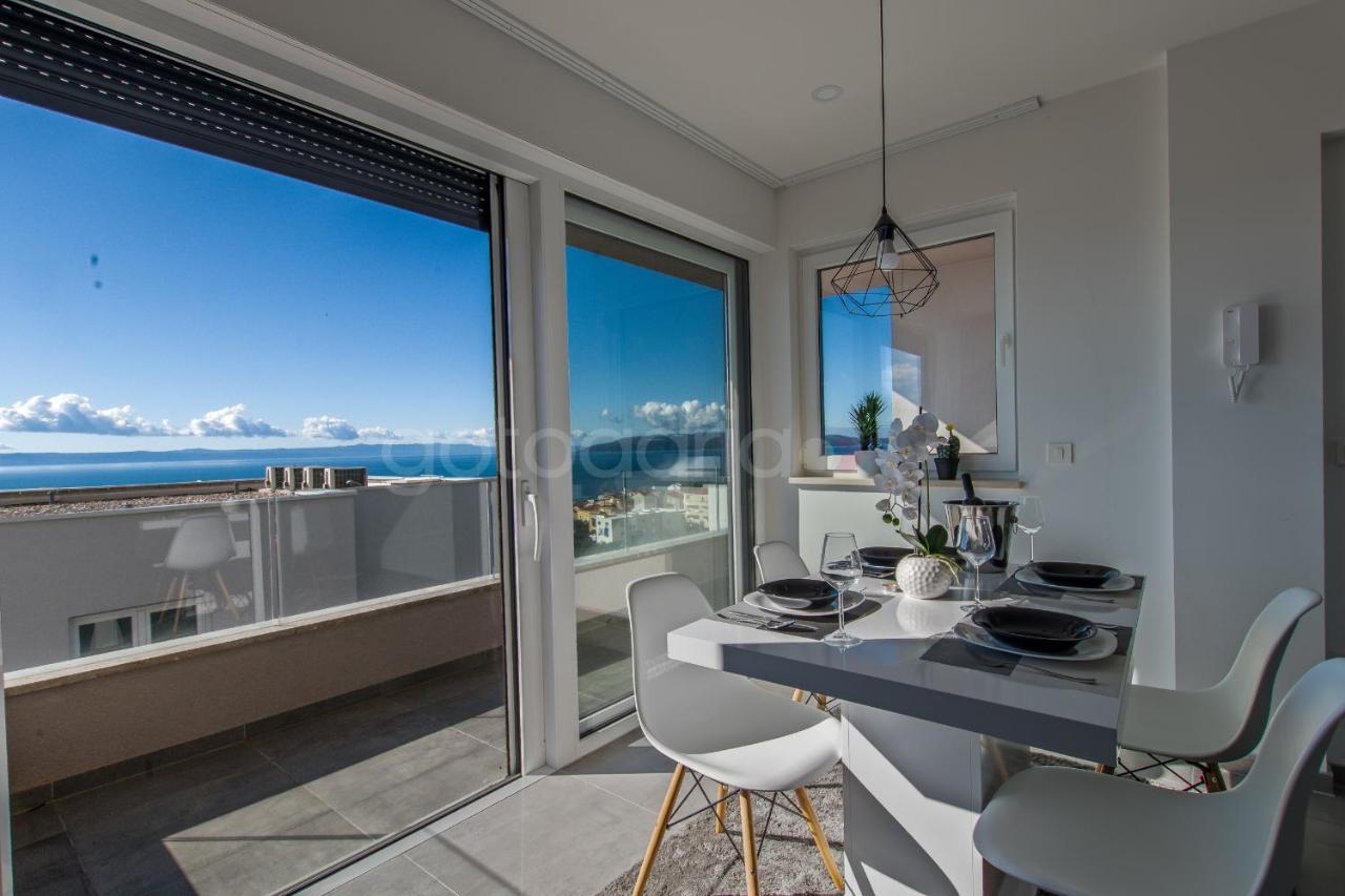 מאקרסקה Luxury Apartment Sofia -Free Beach Parking מראה חיצוני תמונה