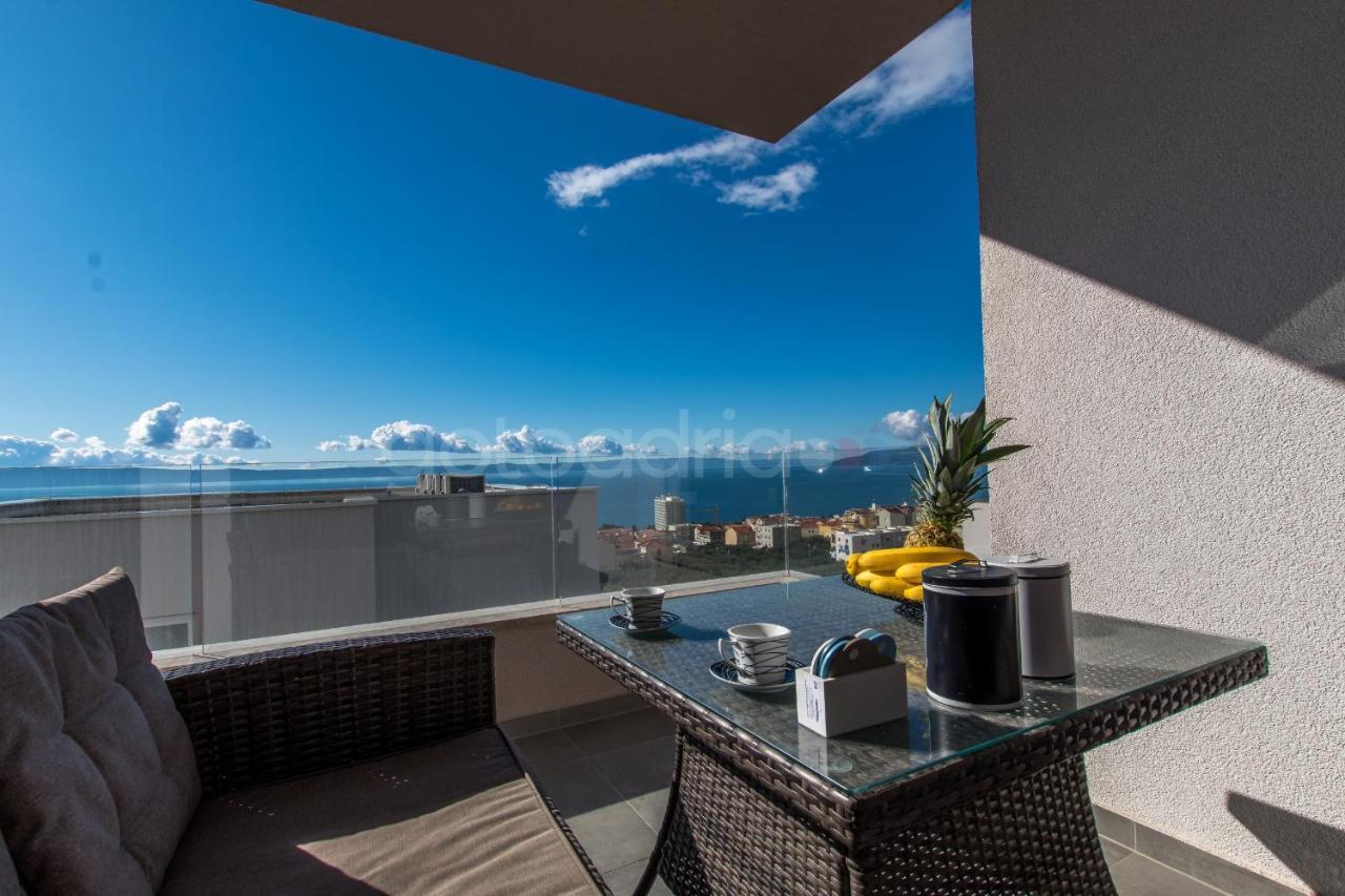 מאקרסקה Luxury Apartment Sofia -Free Beach Parking מראה חיצוני תמונה